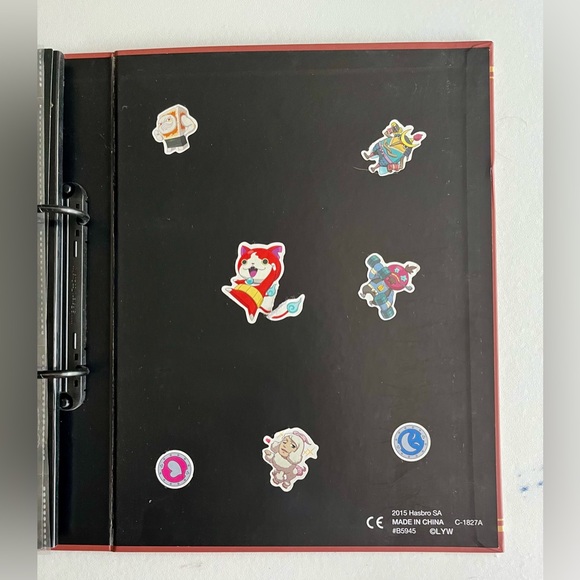 Yo-Kai Watch Medallion Storage Binder - Picture 8 of 9